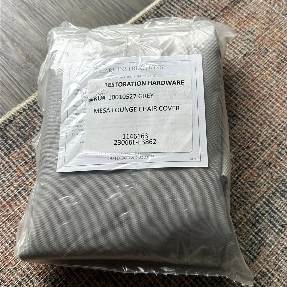 Restoration Hardware mesa lounge chair cover